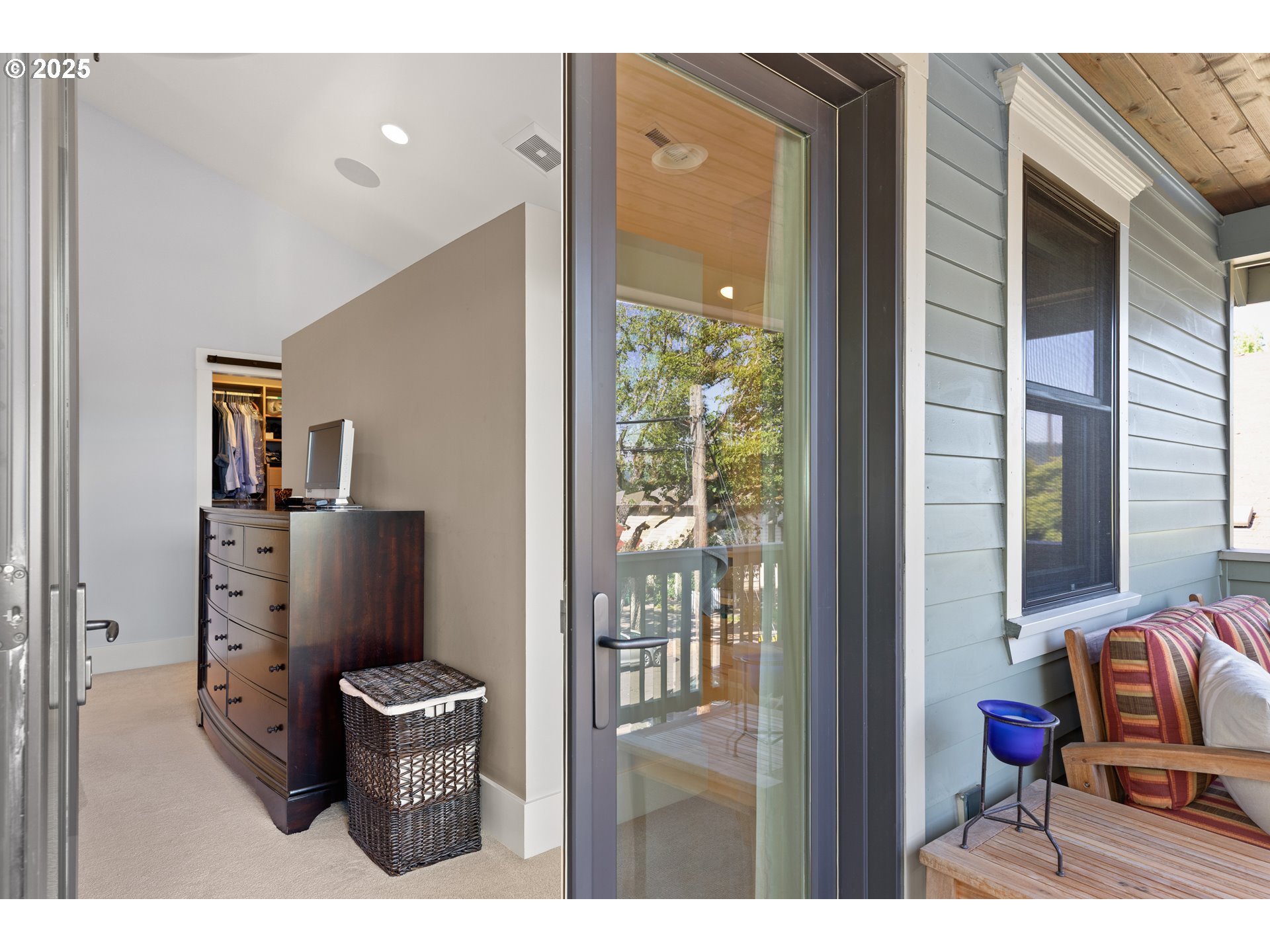 934 Southeast Rex Street Portland, OR 97202 - Photo 14 of 47 Gallery Image 14