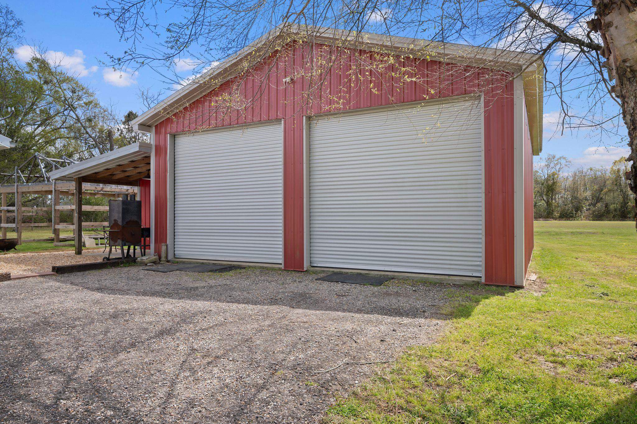 24924 Brewer Road Robertsdale, AL 36567 - Photo 27 of 33 Garage