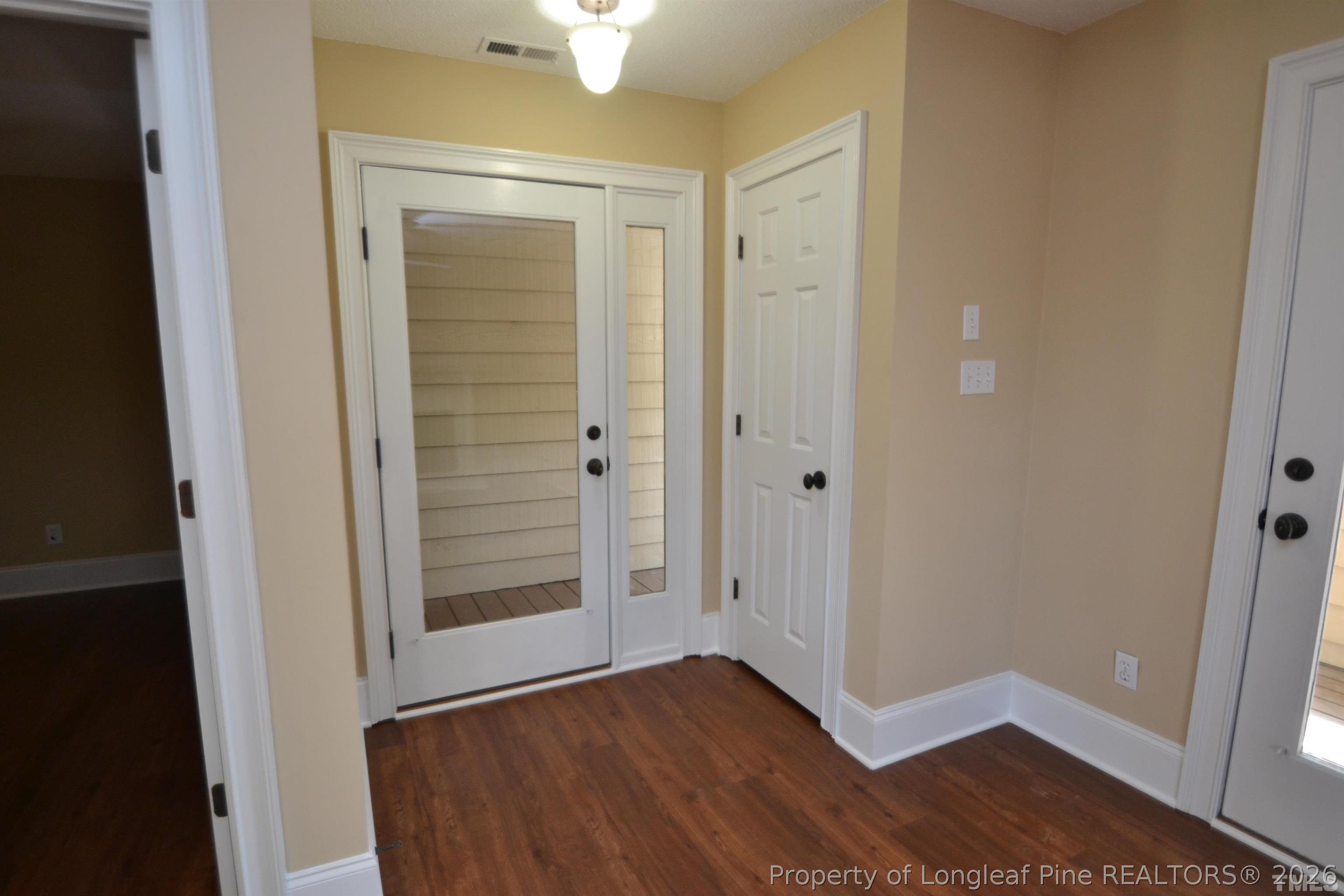 3209 Mill Run, Unit 3209 Raleigh, NC 27612 - Photo 3 of 25 Photo #3