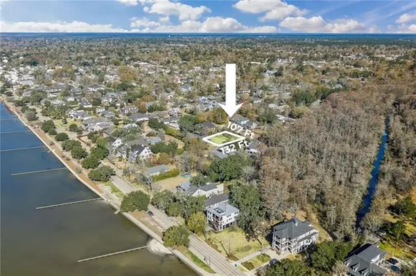 $300,000 | 138 Foy Street, Mandeville, LA 70448