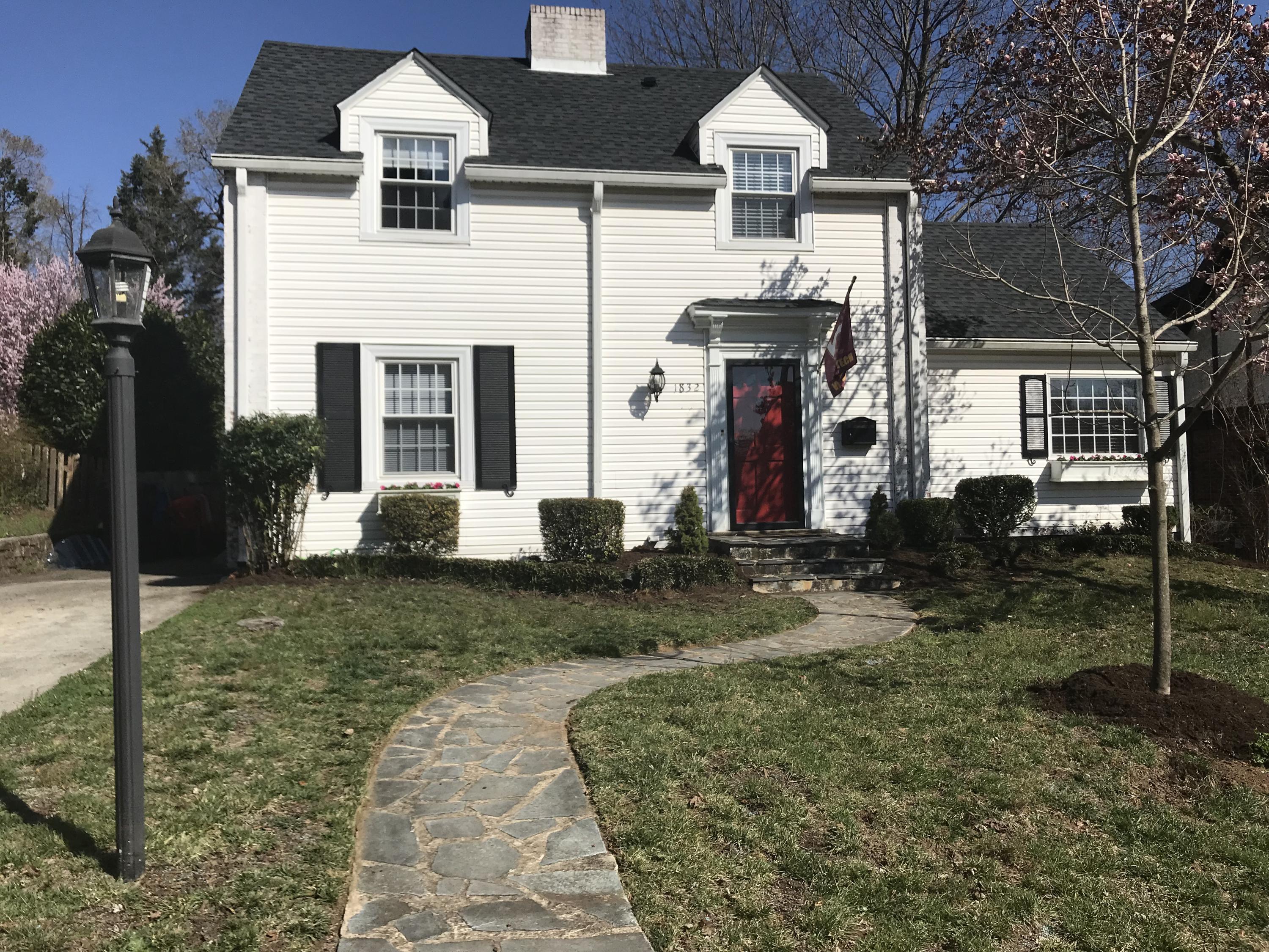 1832 Warrington Road Southwest Roanoke, VA 24015 - Photo 1 of 1 1832 Warrington