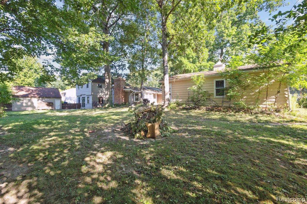 3899 Mapleleaf Road Waterford, MI 48328 - Photo 50 of 51