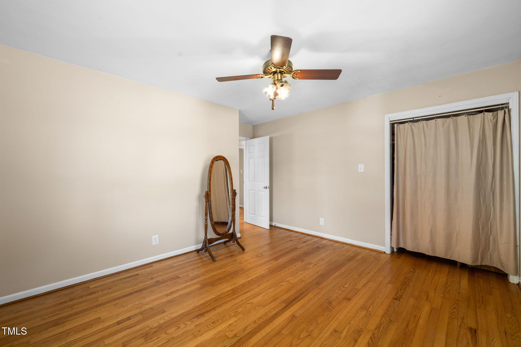 5813 Cheek Road Durham, NC 27704 - Photo 14 of 34 11-web-or-mls-DSC09299