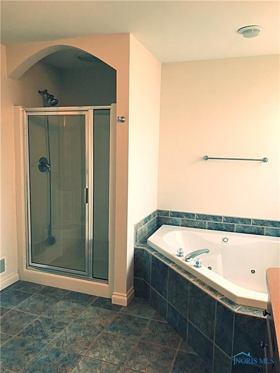 2573 Spruce Loop Road Sylvania, OH 43560 - Photo 21 of 25 Gallery Image 21
