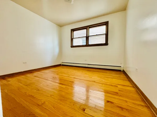 $1,700 | 4211 West 63rd Street, Unit 1, Chicago, IL 60629