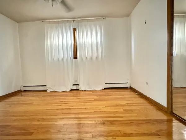 $1,700 | 4211 West 63rd Street, Unit 1, Chicago, IL 60629