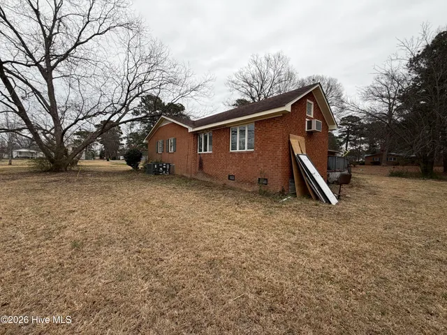 $160,000 | 216 North Pine Street, Oak City, NC 27857