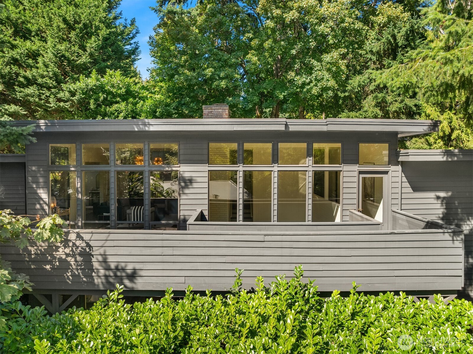 6920 94th Avenue Southeast Mercer Island, WA 98040 - Photo 32 of 33