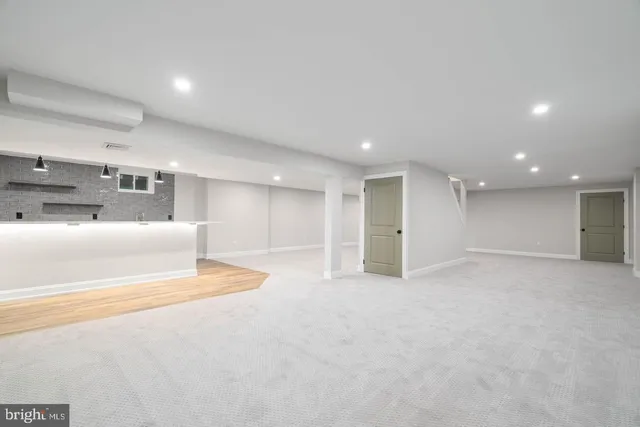 a view of empty room