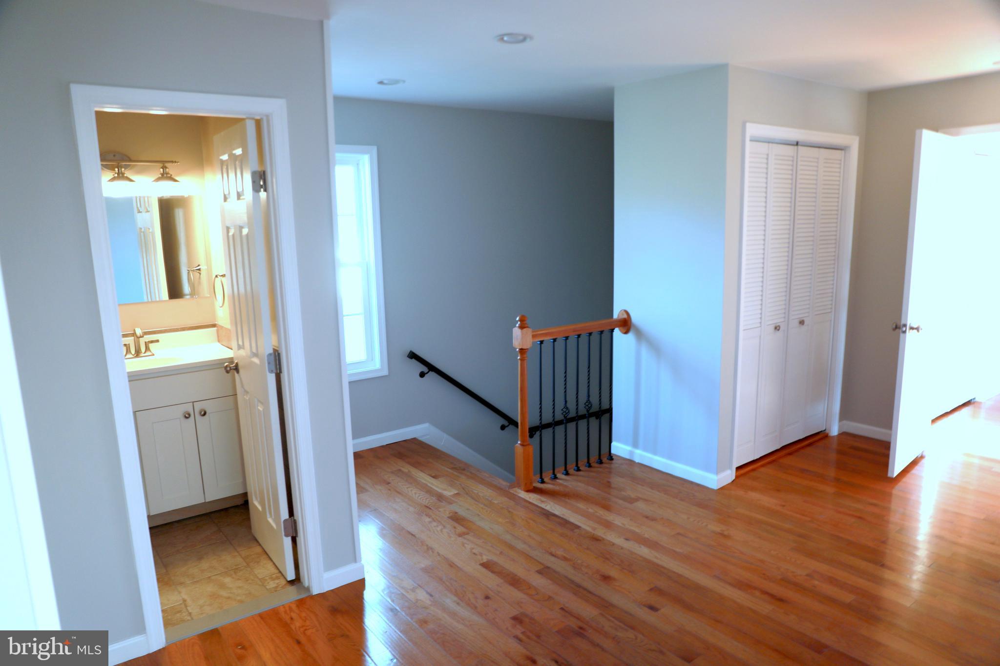 5937 Addison Road Capitol Heights, MD 20743 - Photo 20 of 26 upper hall
