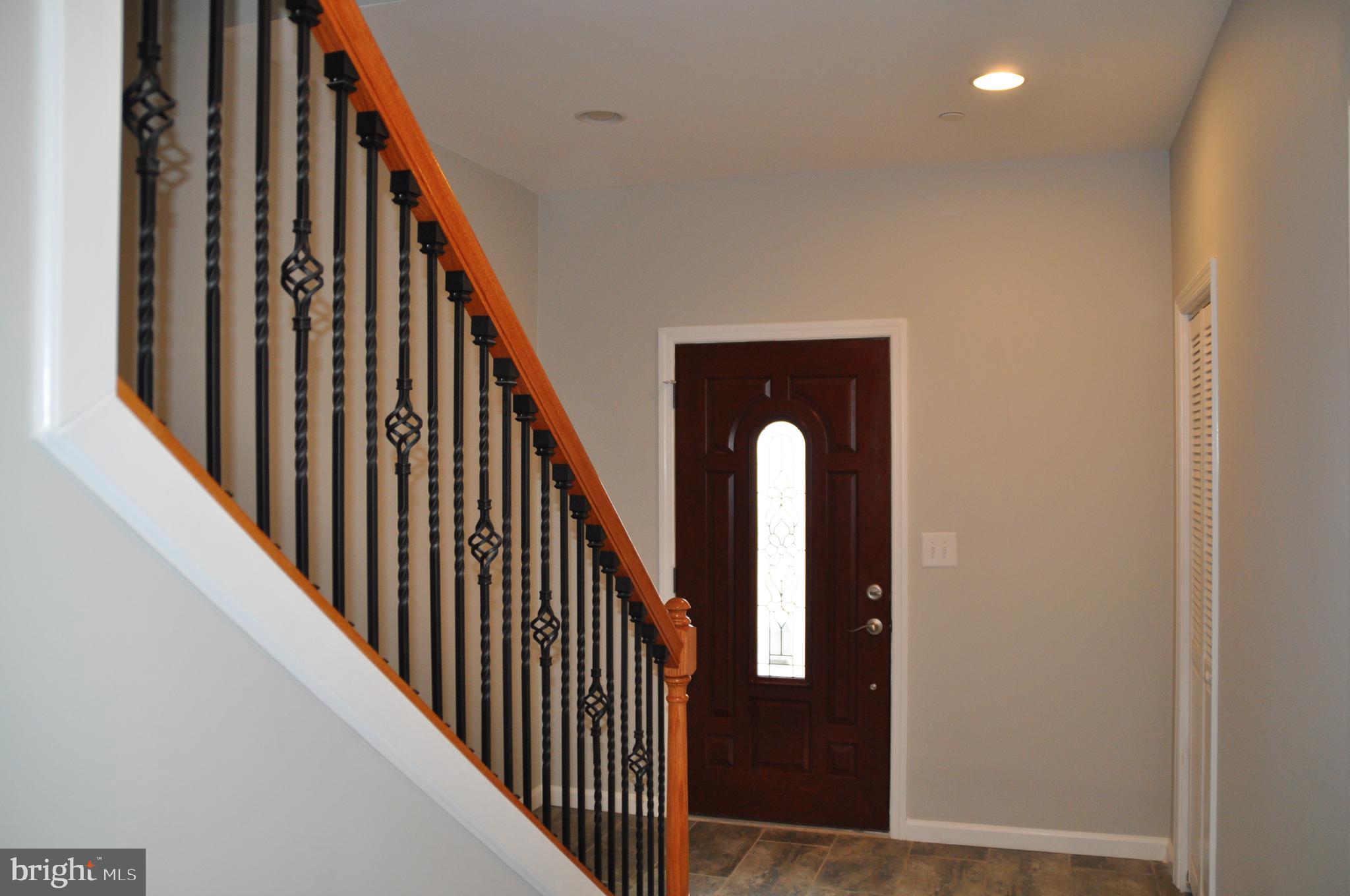 5937 Addison Road Capitol Heights, MD 20743 - Photo 2 of 26 Foyer