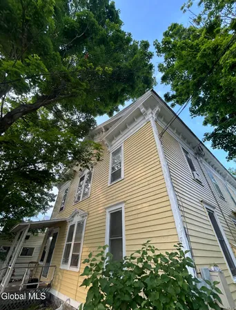 $269,898 | 136 Wells Avenue, Middleburgh, NY 12122