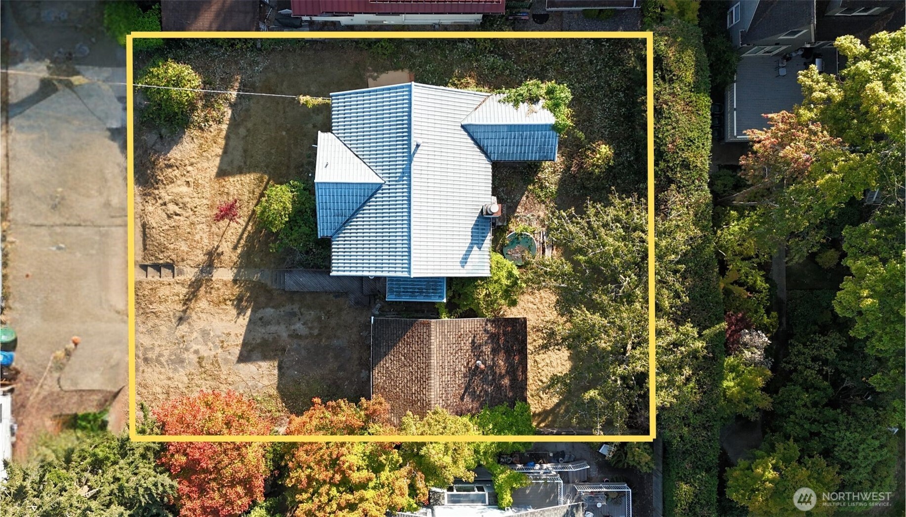 4939 Southwest Bruce Street Seattle, WA 98136 - Photo 14 of 14