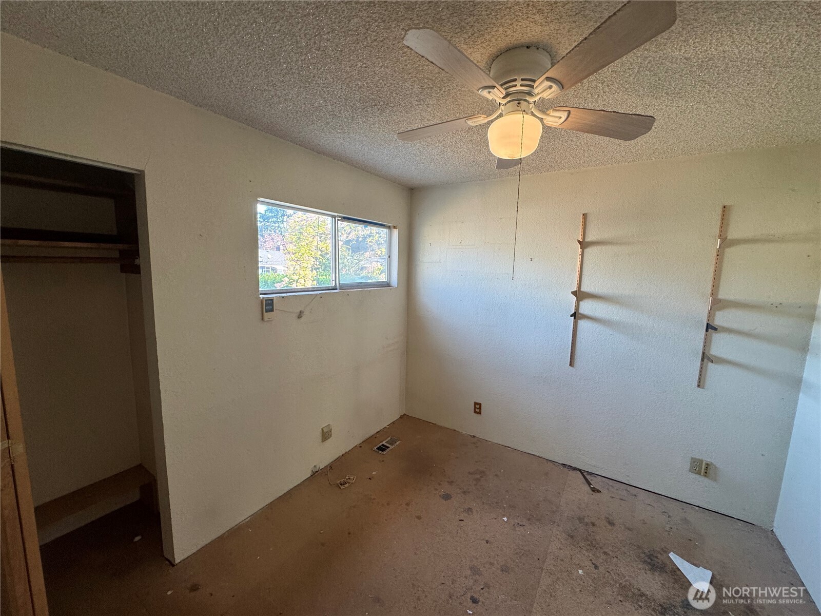 4939 Southwest Bruce Street Seattle, WA 98136 - Photo 9 of 14