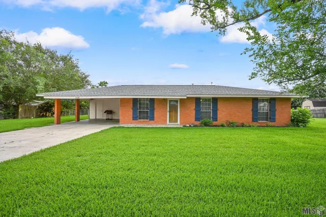 $180,000 | 208 Hood Street, Donaldsonville, LA 70346
