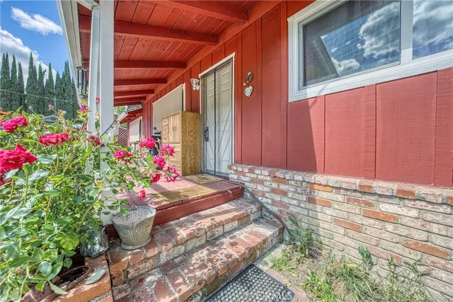 $395,000 | 5174 D Albert Drive, Upper Lake, CA 95485