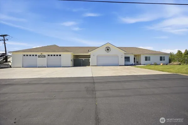 $689,990 | 2304 Road 52, Pasco, WA 99301