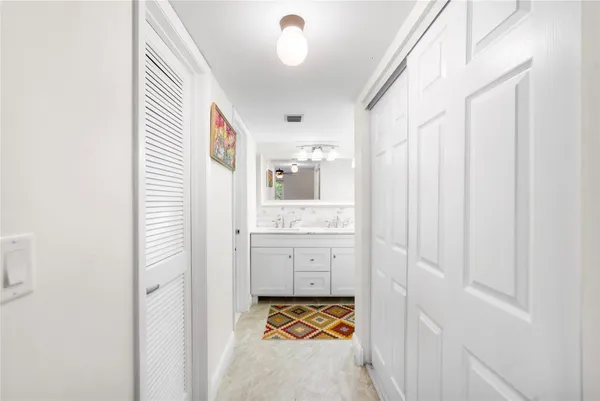 $249,000 | 11205 Green Lake Drive, Unit 204, Boynton Beach, FL 33437