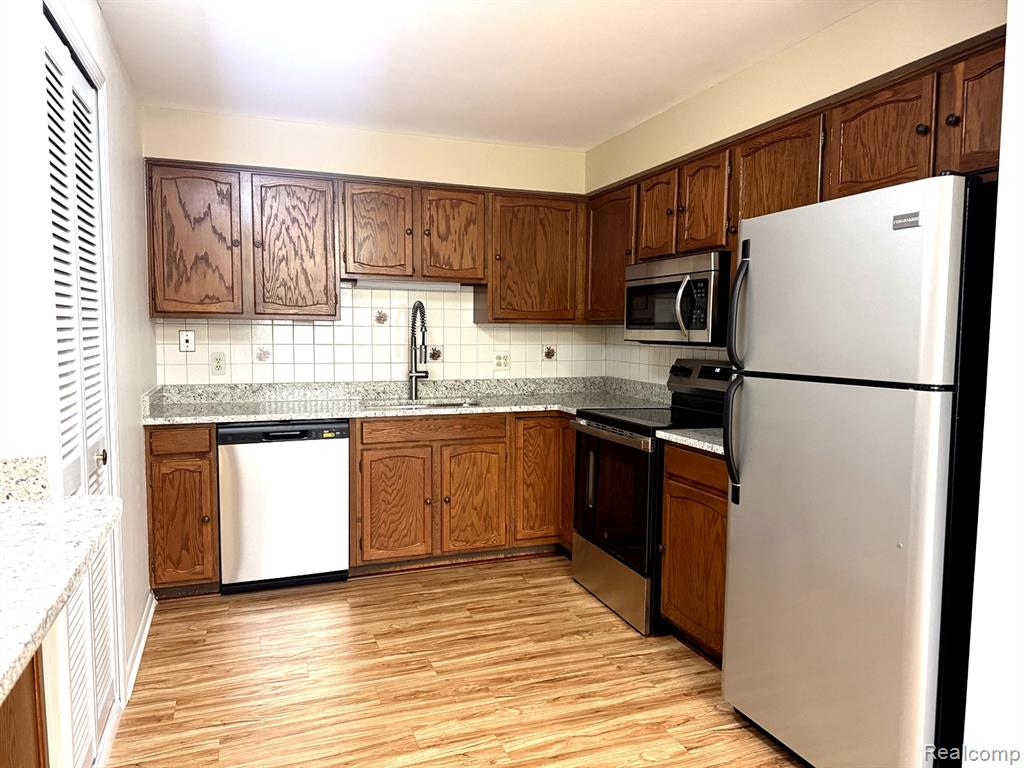 1245 Derby Road, Unit 4 Birmingham, MI 48009 - Photo 6 of 15