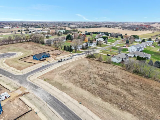 $119,900 | Lot 12 Prestige, Edgerton, WI 53534