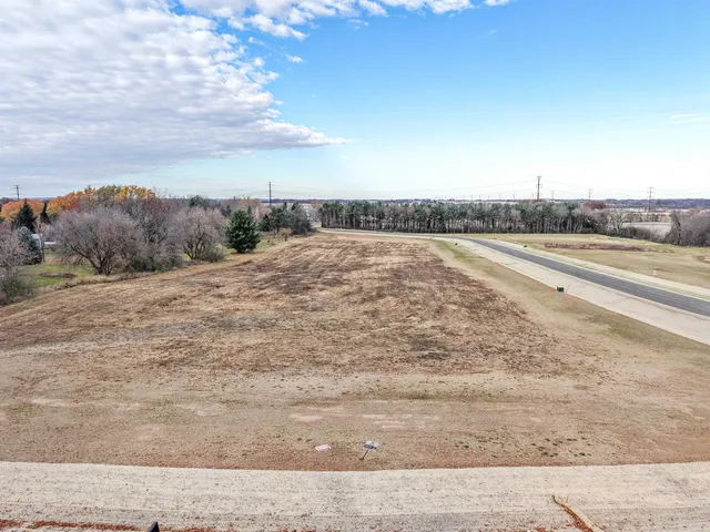 $119,900 | Lot 12 Prestige, Edgerton, WI 53534