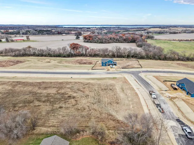 $119,900 | Lot 12 Prestige, Edgerton, WI 53534