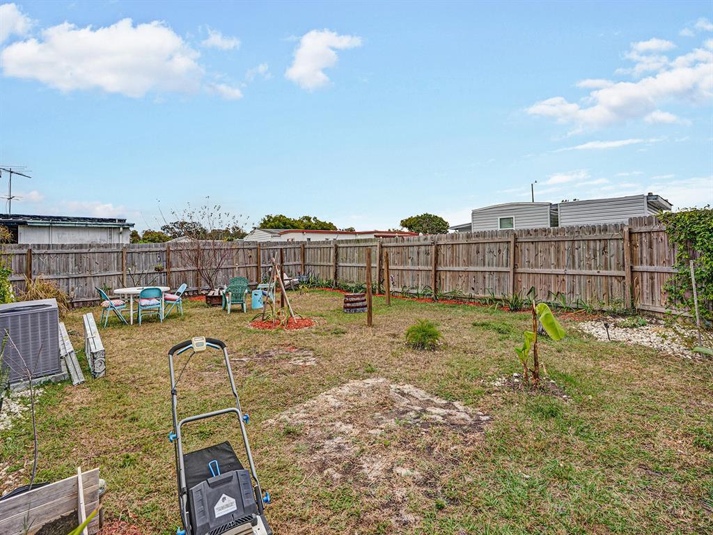 5124 Darlington Road Holiday, FL 34690 - Photo 21 of 27