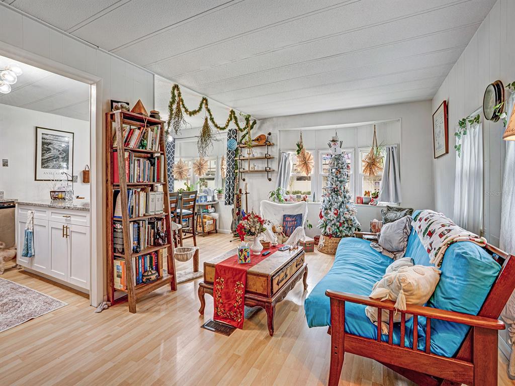 5124 Darlington Road Holiday, FL 34690 - Photo 5 of 27