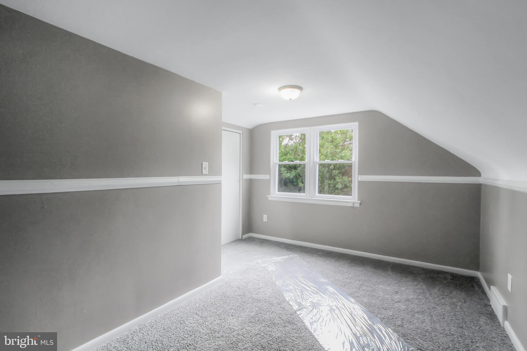 317 Maywood Road York, PA 17402 - Photo 15 of 26 Gallery Image 15
