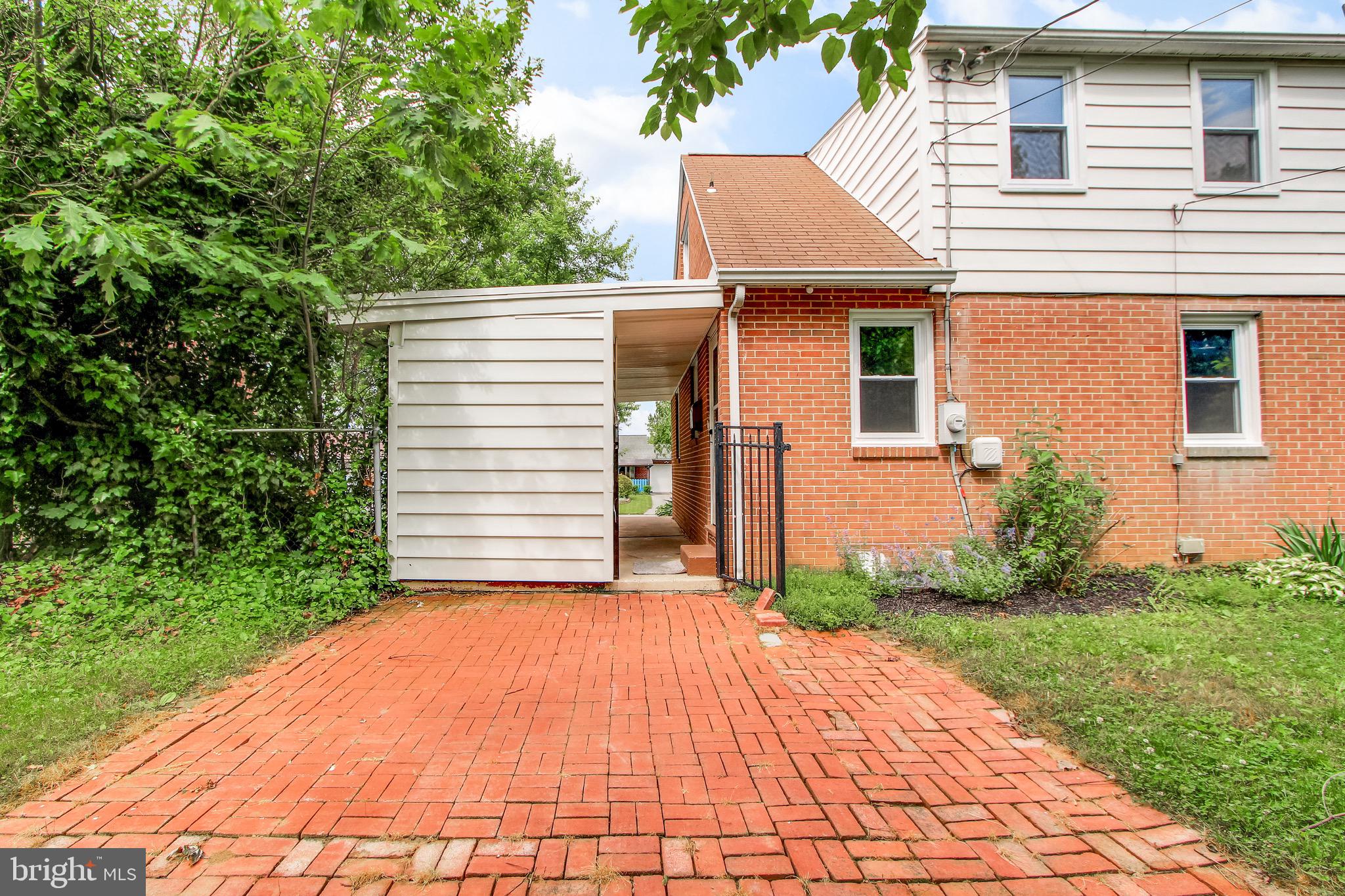 317 Maywood Road York, PA 17402 - Photo 23 of 26 Gallery Image 23