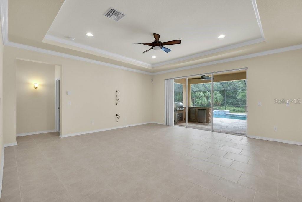 11209 Coventry Grove Circle Lithia, FL 33547 - Photo 12 of 45