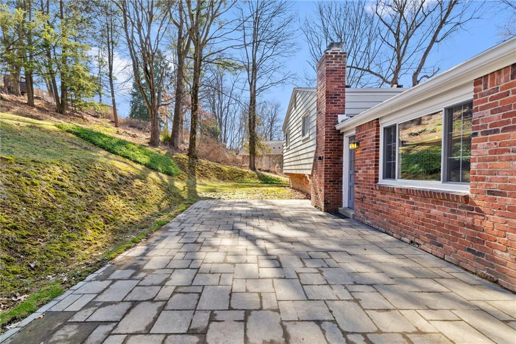12 Thornridge Road Pittsburgh, PA 15202 - Photo 32 of 46 Gallery Image 32