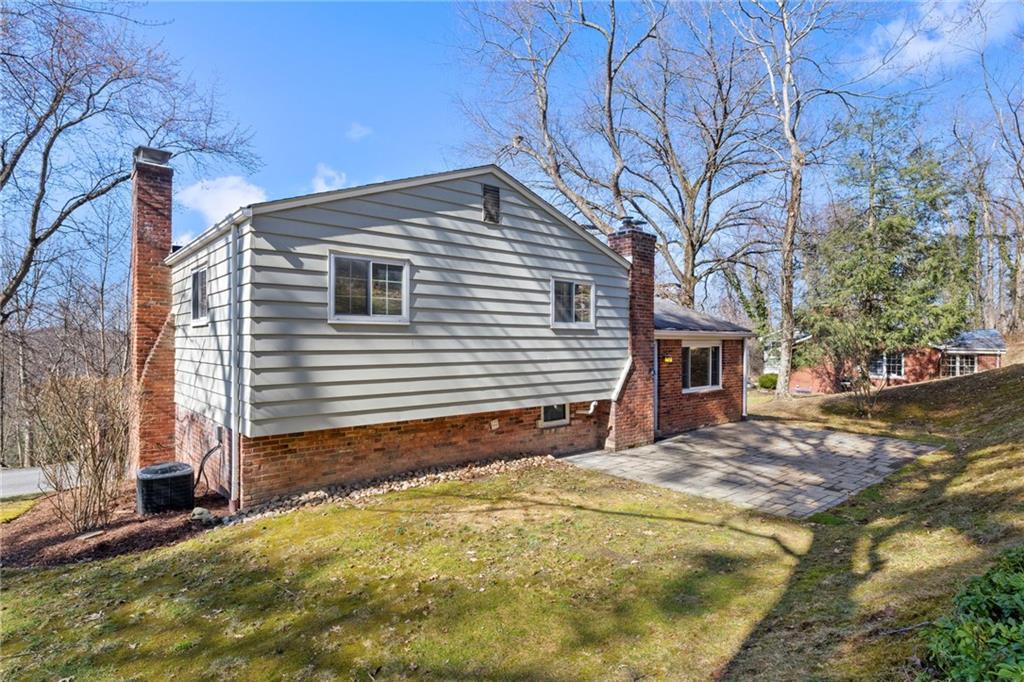 12 Thornridge Road Pittsburgh, PA 15202 - Photo 33 of 46 Gallery Image 33