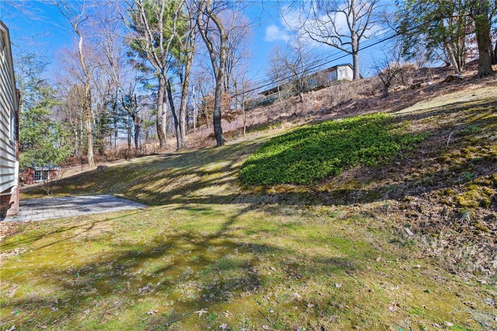 12 Thornridge Road Pittsburgh, PA 15202 - Photo 34 of 46 Gallery Image 34