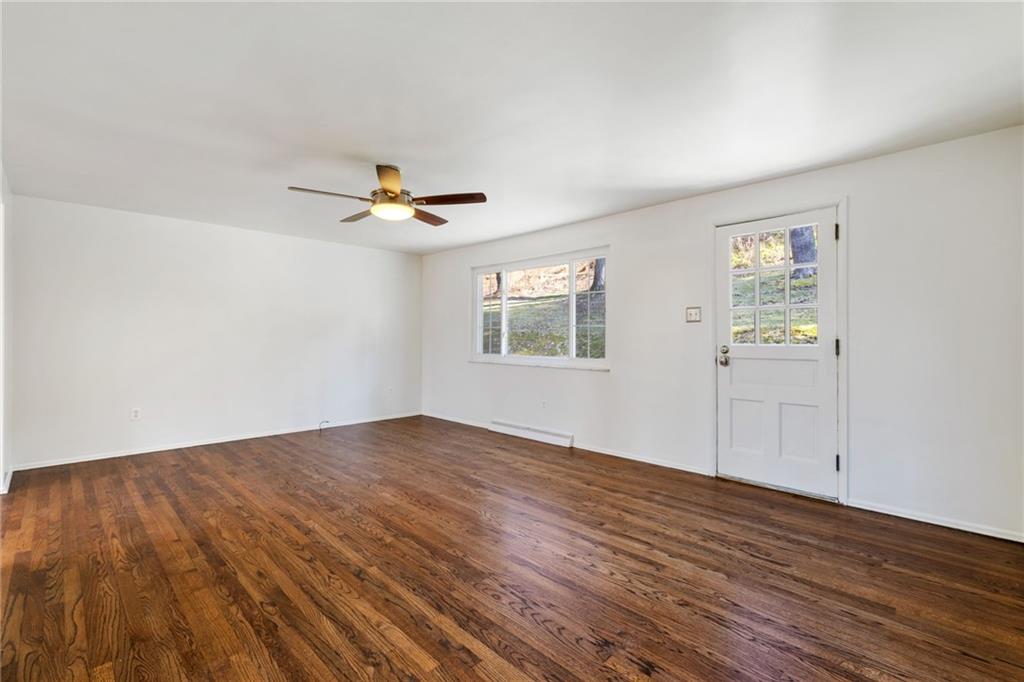 12 Thornridge Road Pittsburgh, PA 15202 - Photo 5 of 46 Gallery Image 5
