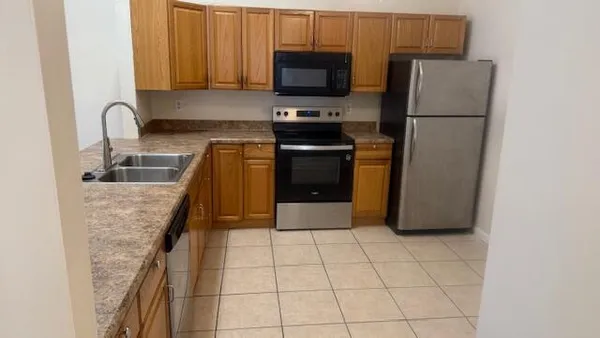$1,725 | 2840 Stoneway Lane, Unit A, Fort Pierce, FL 34982