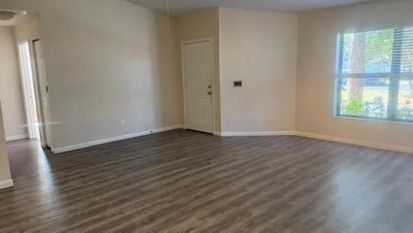 $1,725 | 2840 Stoneway Lane, Unit A, Fort Pierce, FL 34982