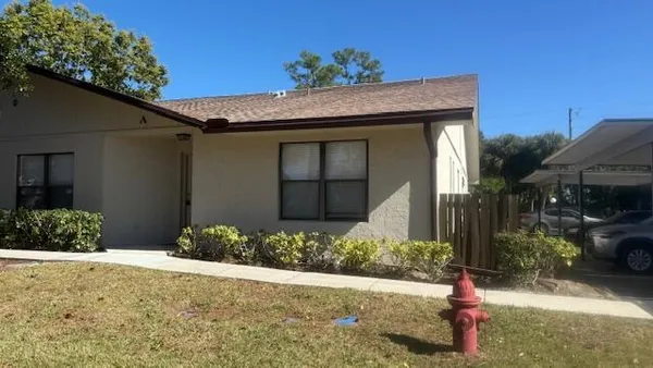 $1,725 | 2840 Stoneway Lane, Unit A, Fort Pierce, FL 34982