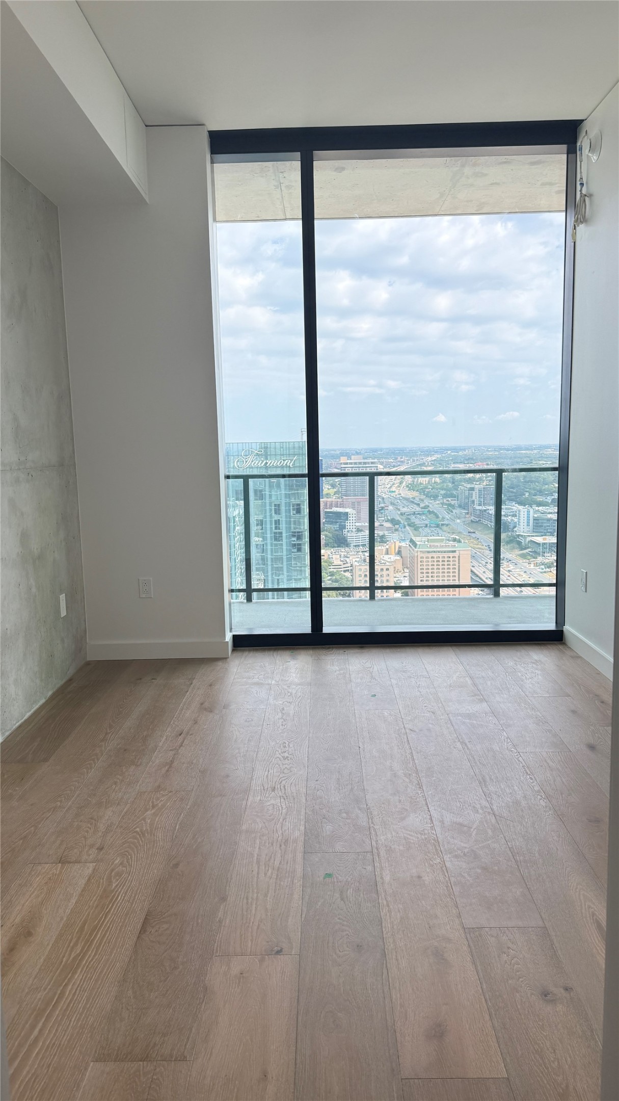 610 Davis Street, Unit 4007 Austin, TX 78701 - Photo 13 of 29