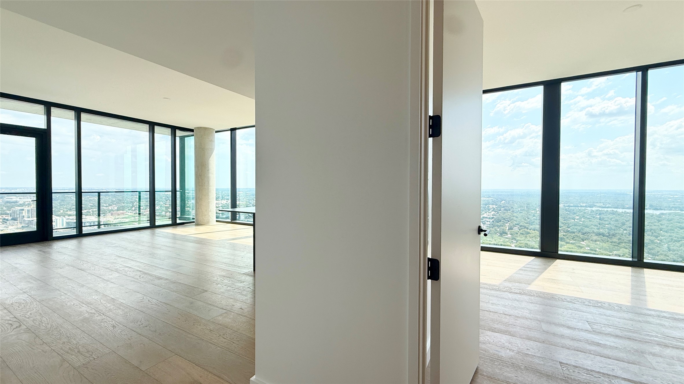 610 Davis Street, Unit 4007 Austin, TX 78701 - Photo 2 of 29