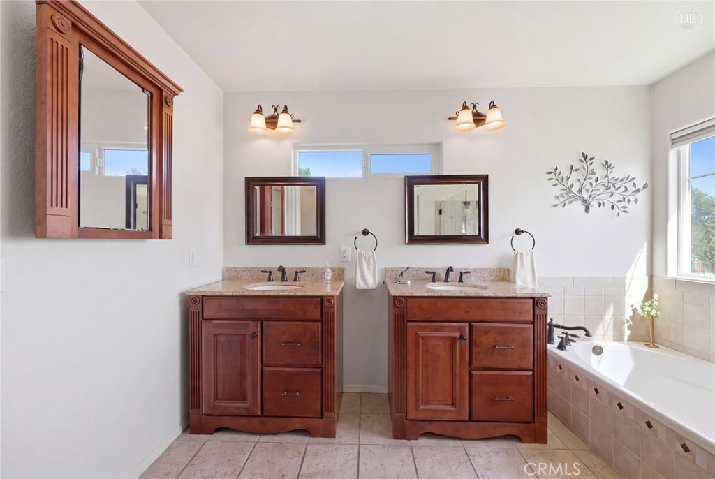 5556 Hardwick Riverside, CA 92504 - Photo 19 of 54