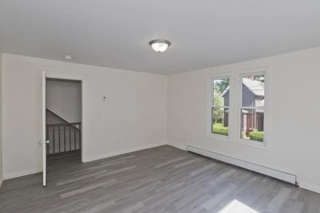 $2,300 | 22-22 Highland Avenue, Unit 22, Northampton, MA 01060