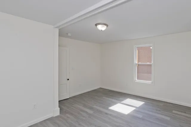 $2,300 | 22-22 Highland Avenue, Unit 22, Northampton, MA 01060