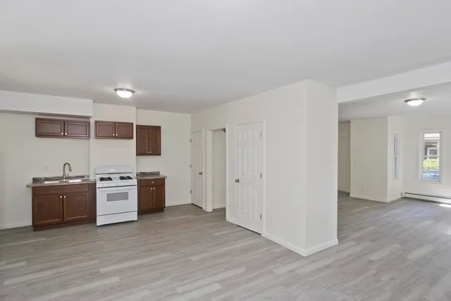 $2,300 | 22-22 Highland Avenue, Unit 22, Northampton, MA 01060