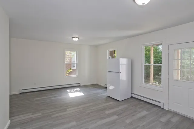 $2,300 | 22-22 Highland Avenue, Unit 22, Northampton, MA 01060