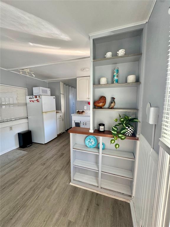 10315 Cortez Road West, Unit 302 Bradenton, FL 34210 - Photo 18 of 43