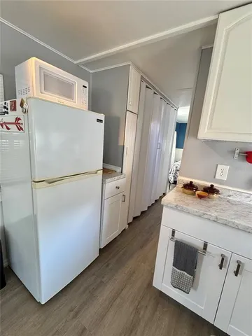 $185,000 | 10315 Cortez Road West, Unit 302, Bradenton, FL 34210