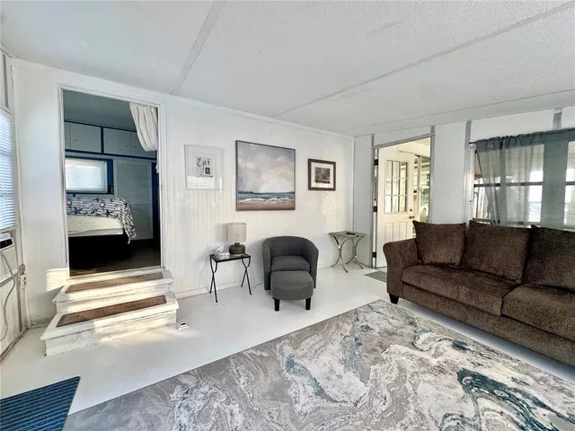 $185,000 | 10315 Cortez Road West, Unit 302, Bradenton, FL 34210