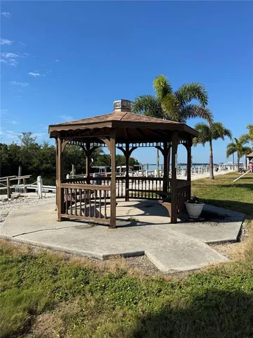 $185,000 | 10315 Cortez Road West, Unit 302, Bradenton, FL 34210