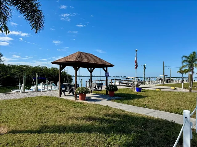 $185,000 | 10315 Cortez Road West, Unit 302, Bradenton, FL 34210